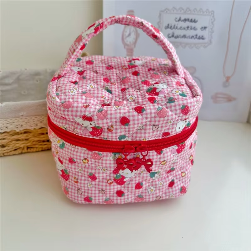 Hello Kitty Cartoon Printed Qu - Women'S Vanity Accessories recensie en prijs