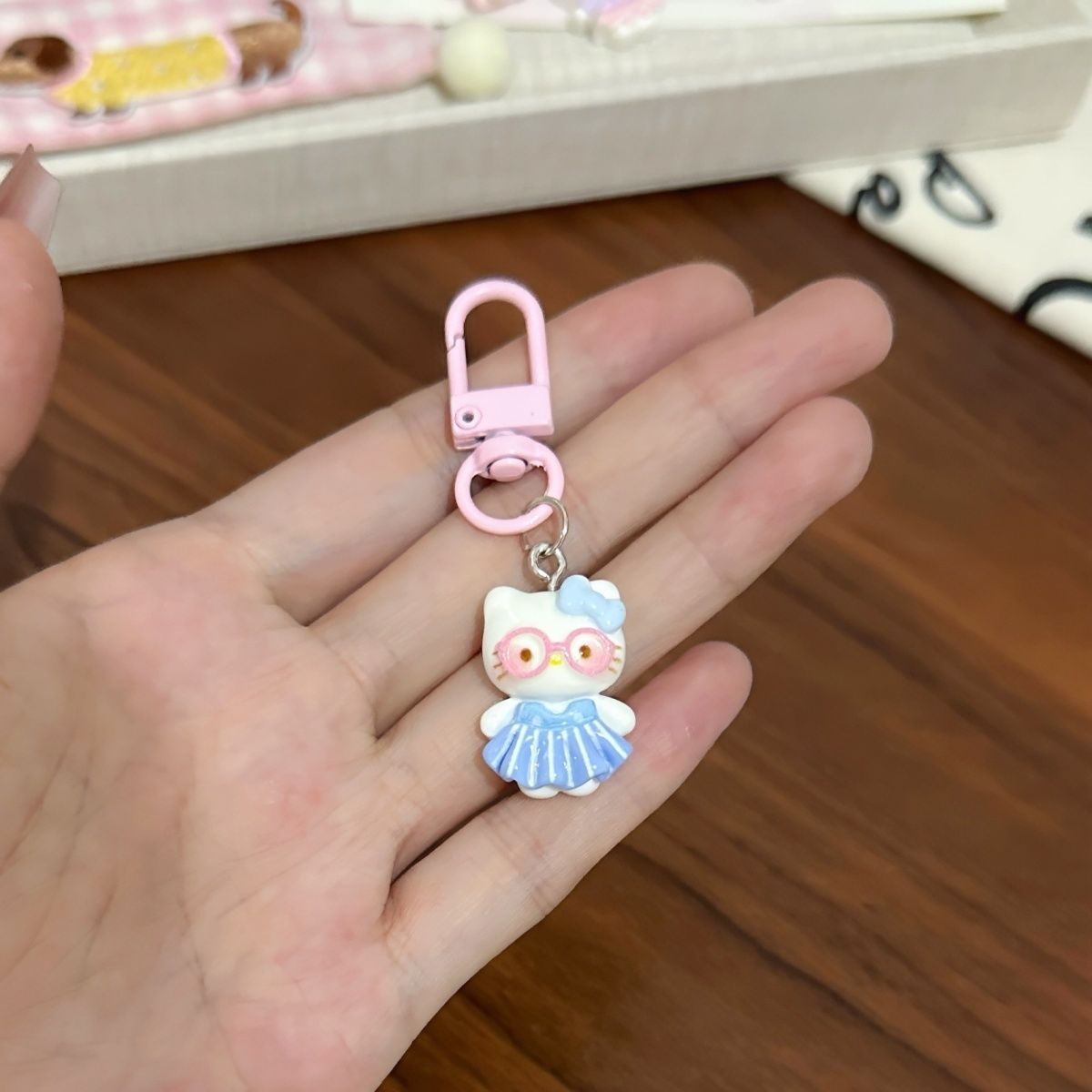 Cute Plaid Skirt Hello Kitty P - Women'S Keychain Accessories recensie en prijs