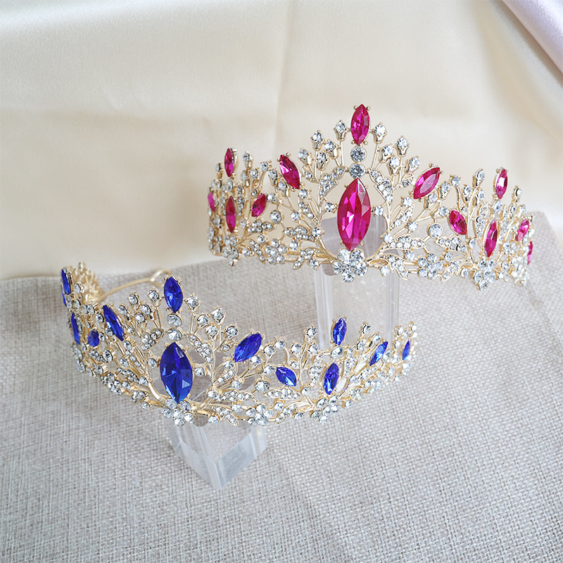 Tiara Colorful Rhinestone Quee - Queen Accessories recensie en prijs