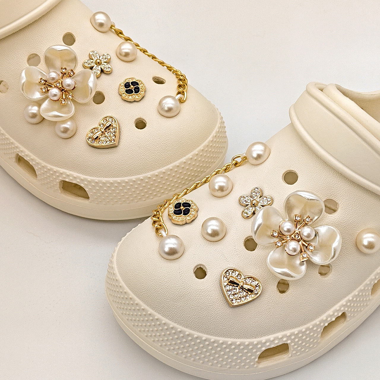 Floral Pearl Shoe Charms for C - Women'S Accessories For Crocs recensie en prijs