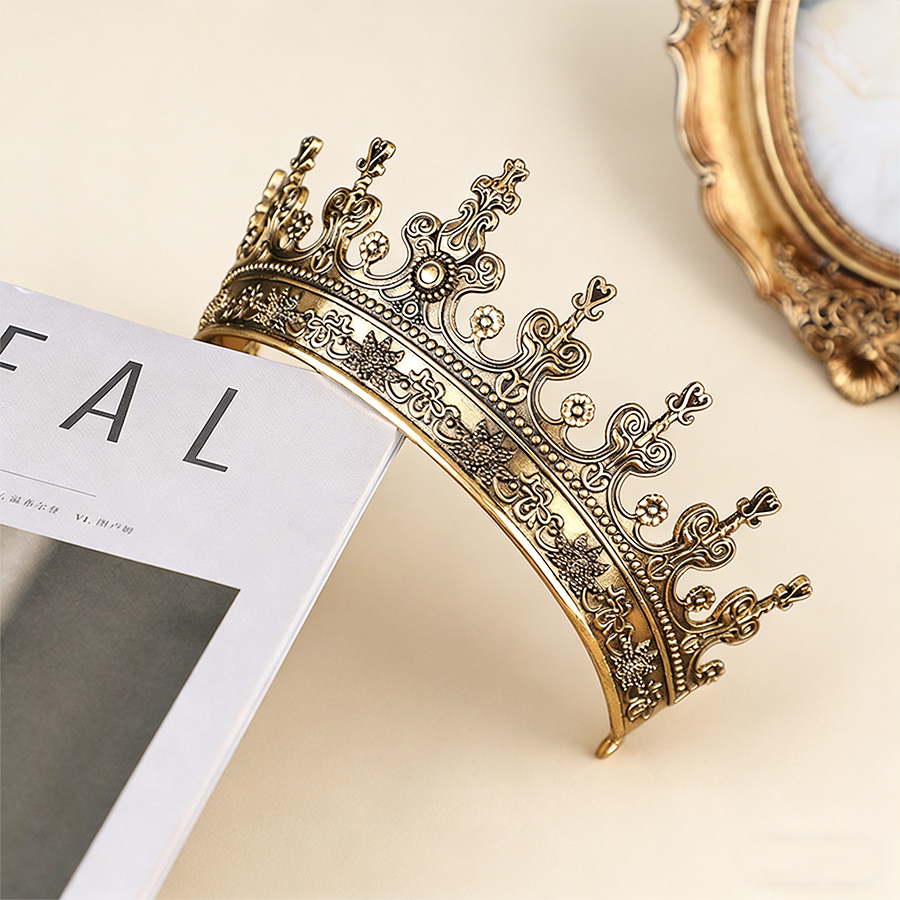 Vintage Baroque Bronze Bridal  - Queen Accessories recensie en prijs